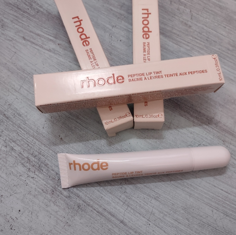 Rhode Liptint. Cinnamon Roll.